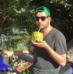 Meet your Posher, Jon